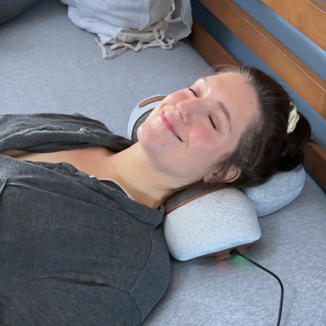 Neck Relief Pillow Plus